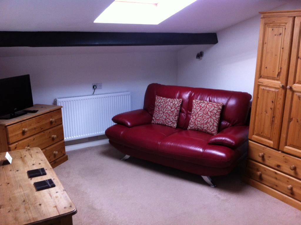 Burcott Mill Guesthouse Wells Exterior foto