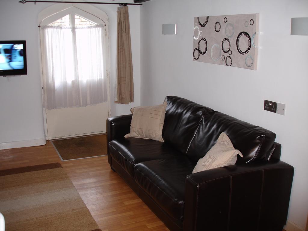 Burcott Mill Guesthouse Wells Habitación foto
